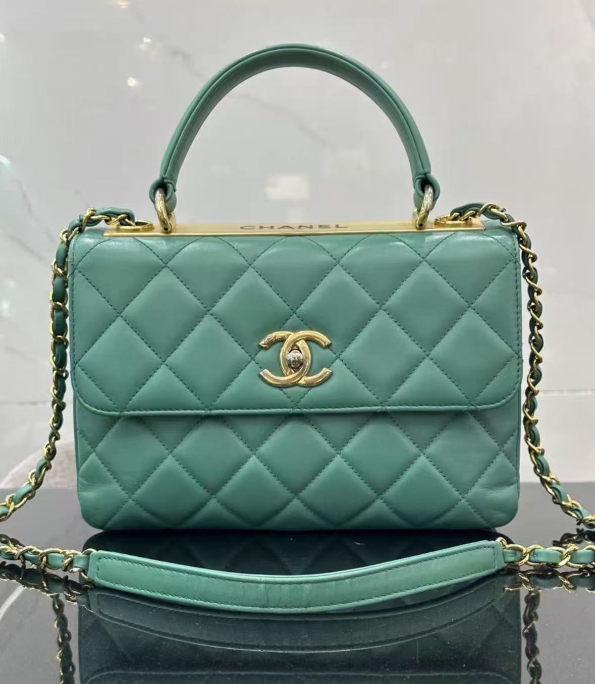 Chanel Trendy CC green gold