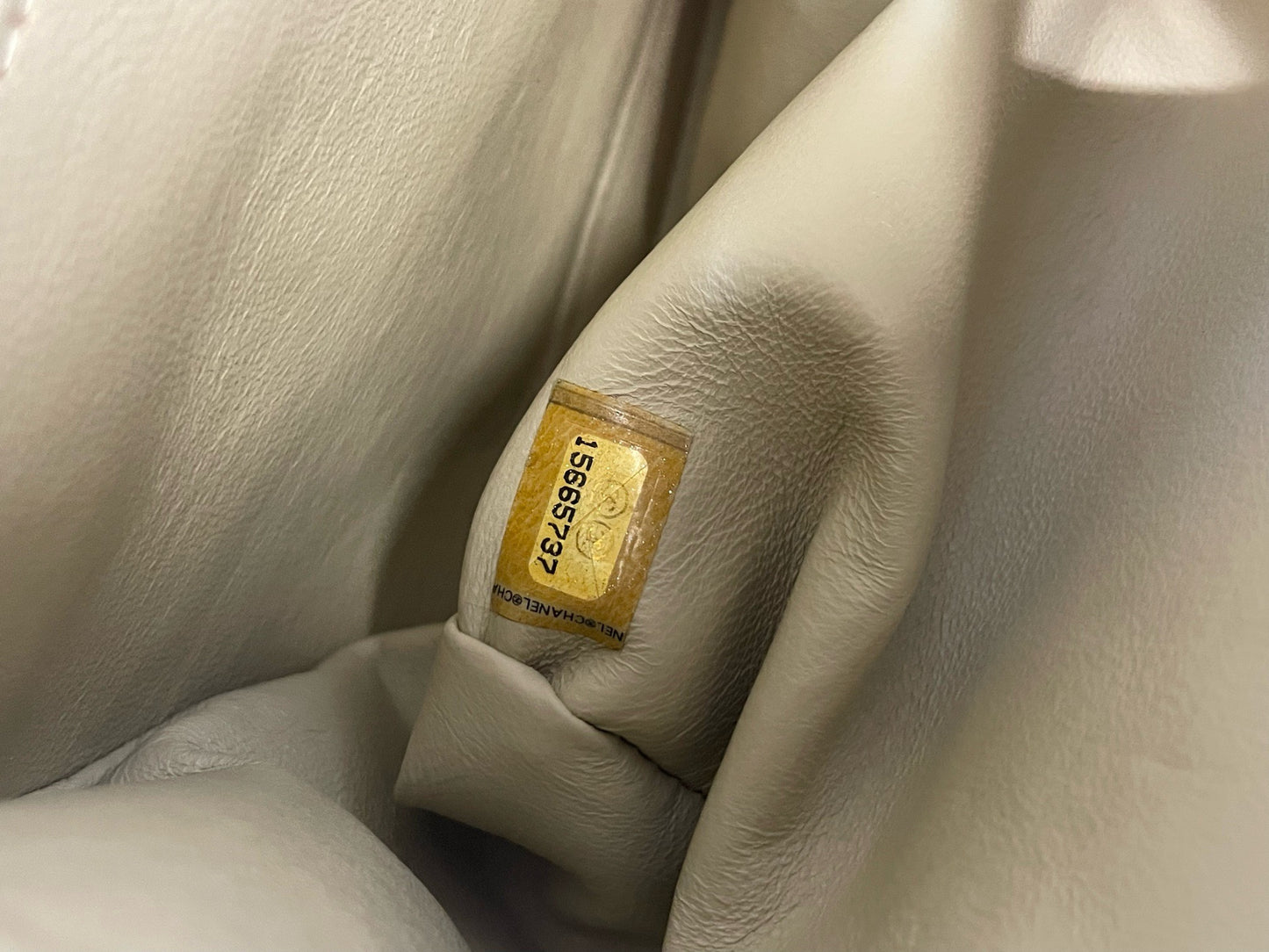Preloved Chanel jumbo bag