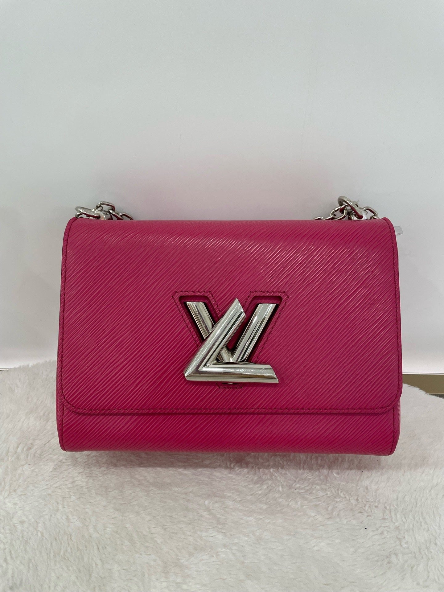 Preloved Twist bag