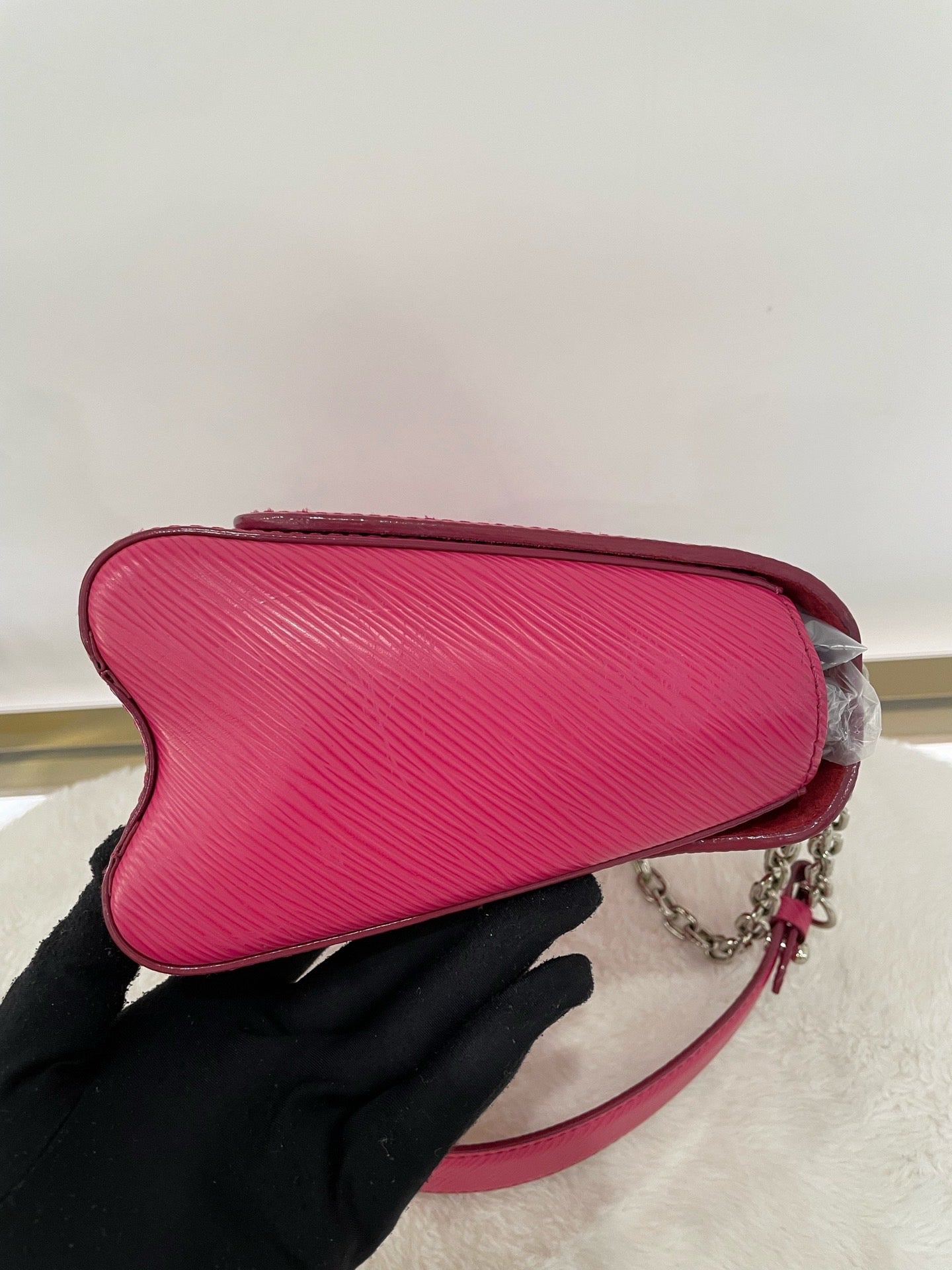 Preloved Twist bag