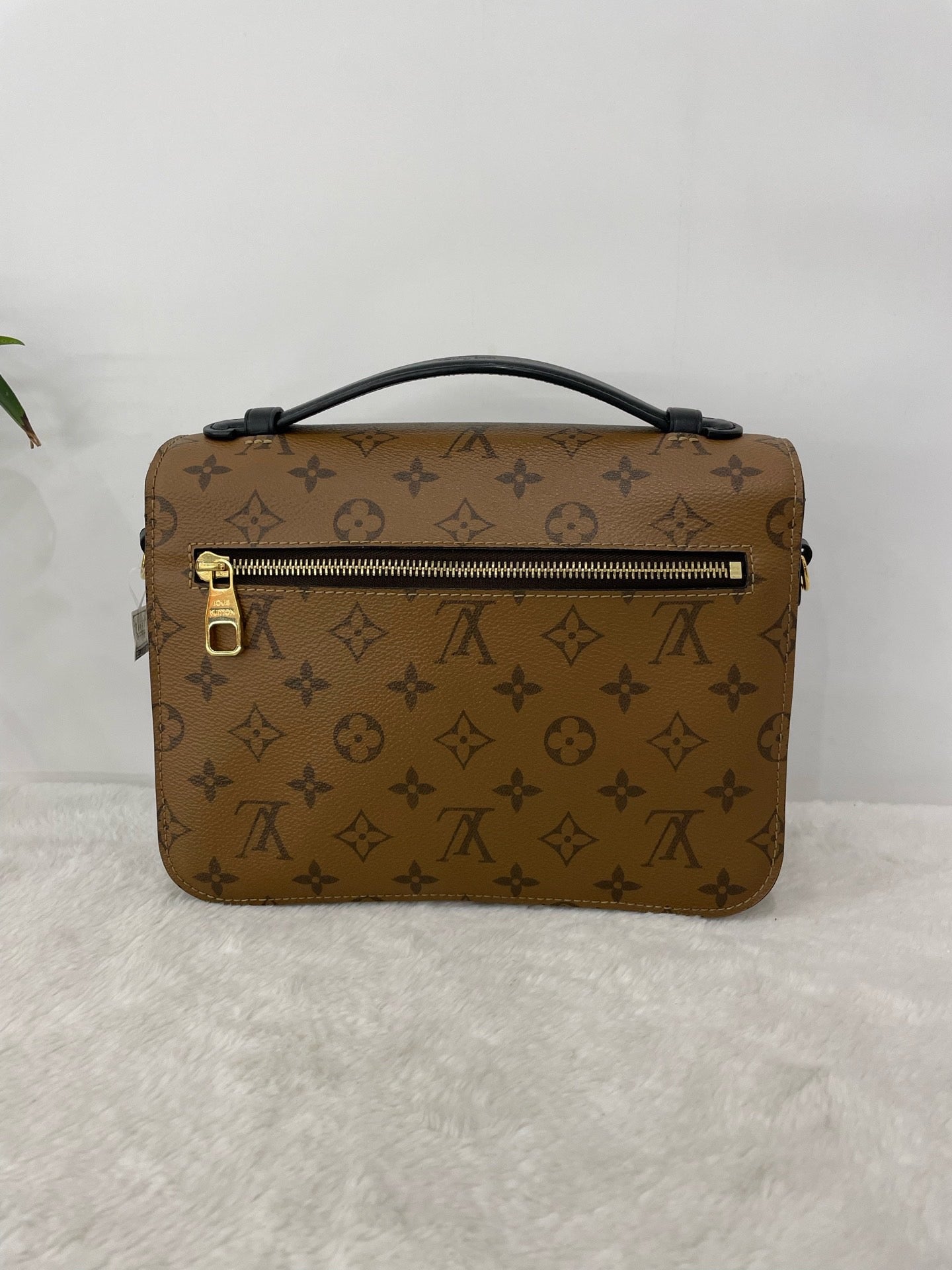 Preloved LV bag