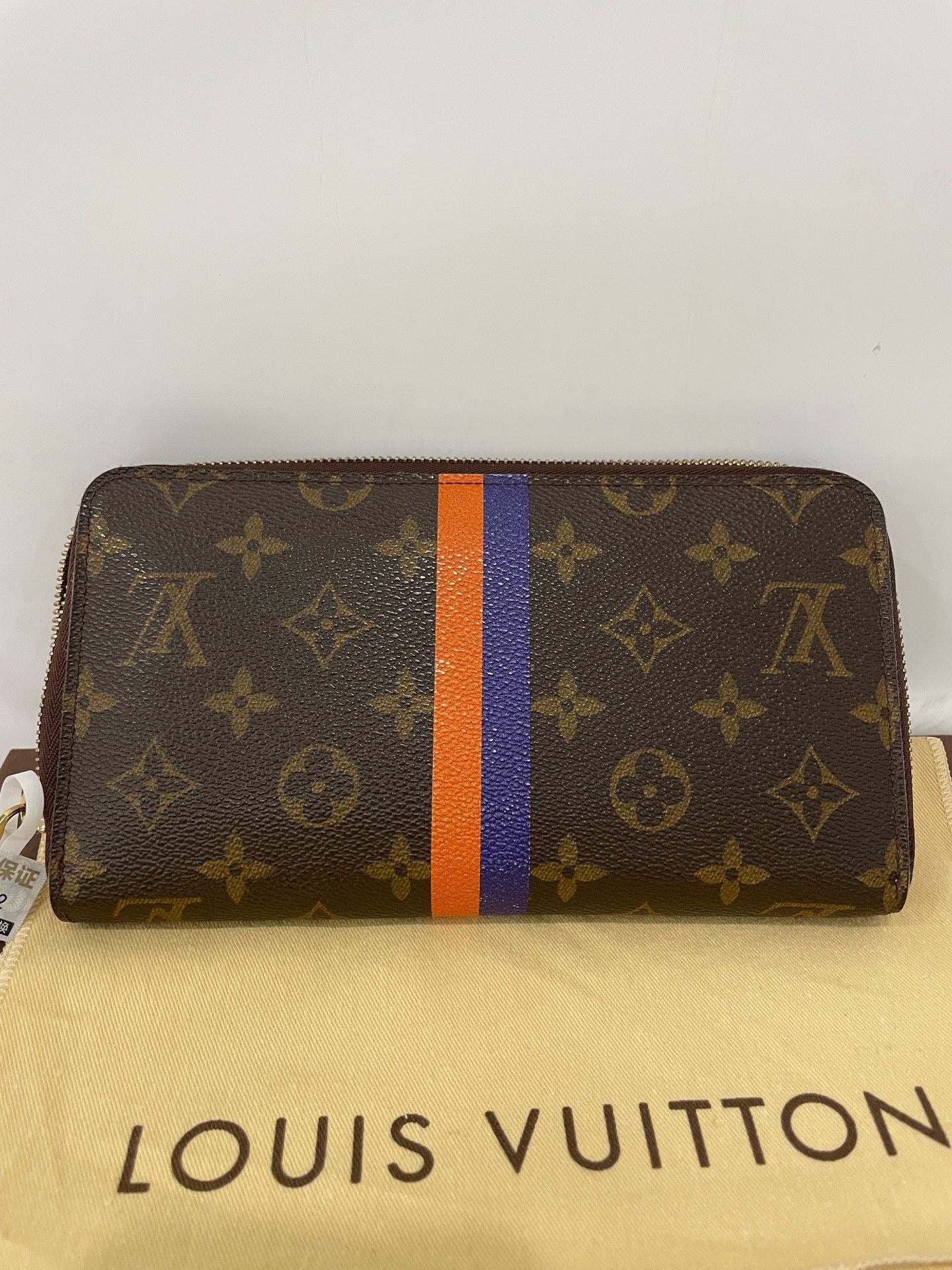 Preloved Wallet