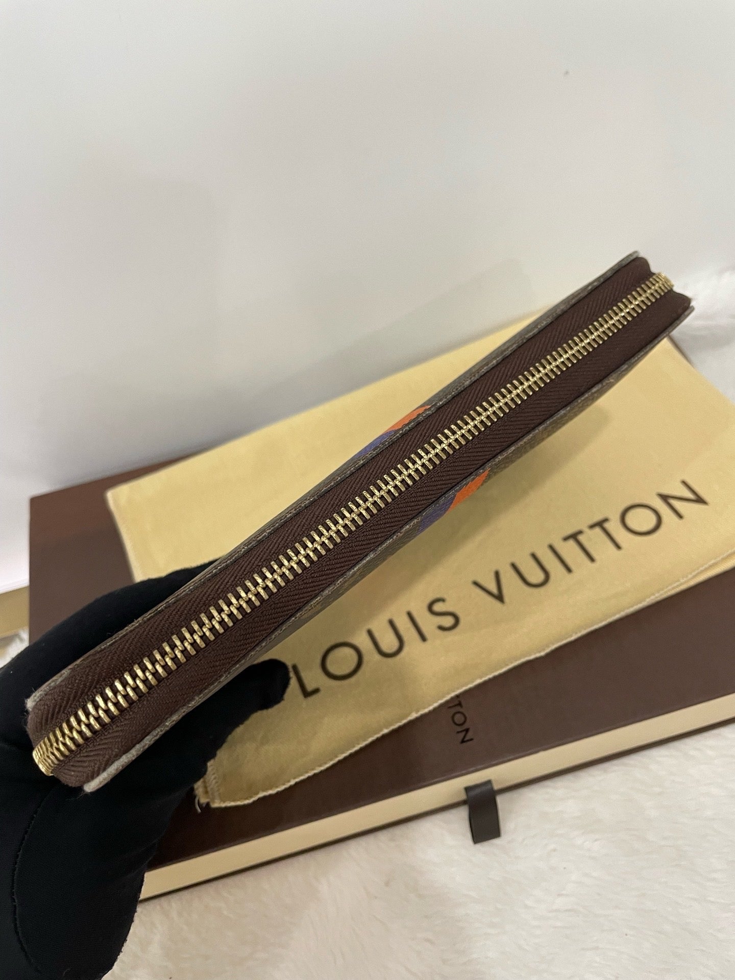 Preloved Wallet