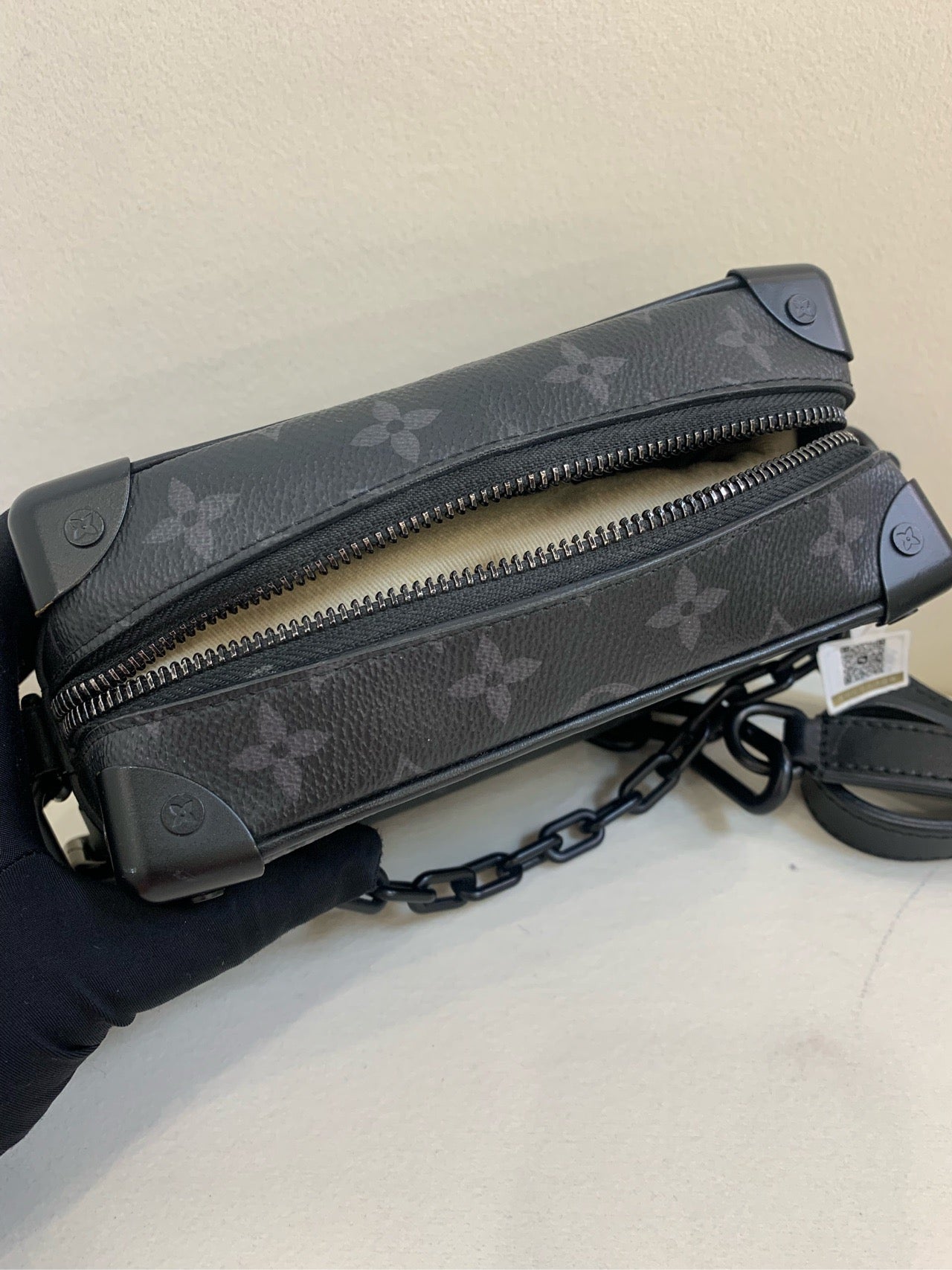 Preloved Louis Trunk