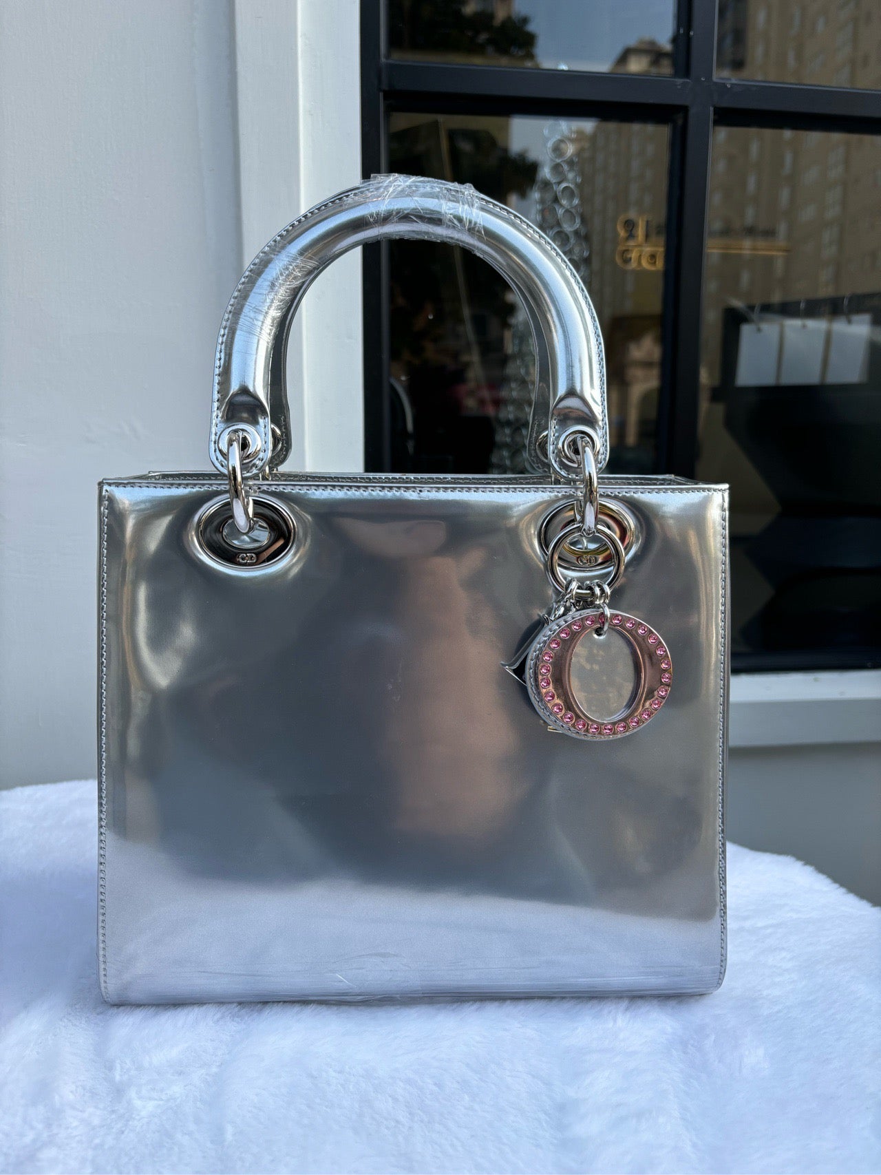Preloved D Lady bag