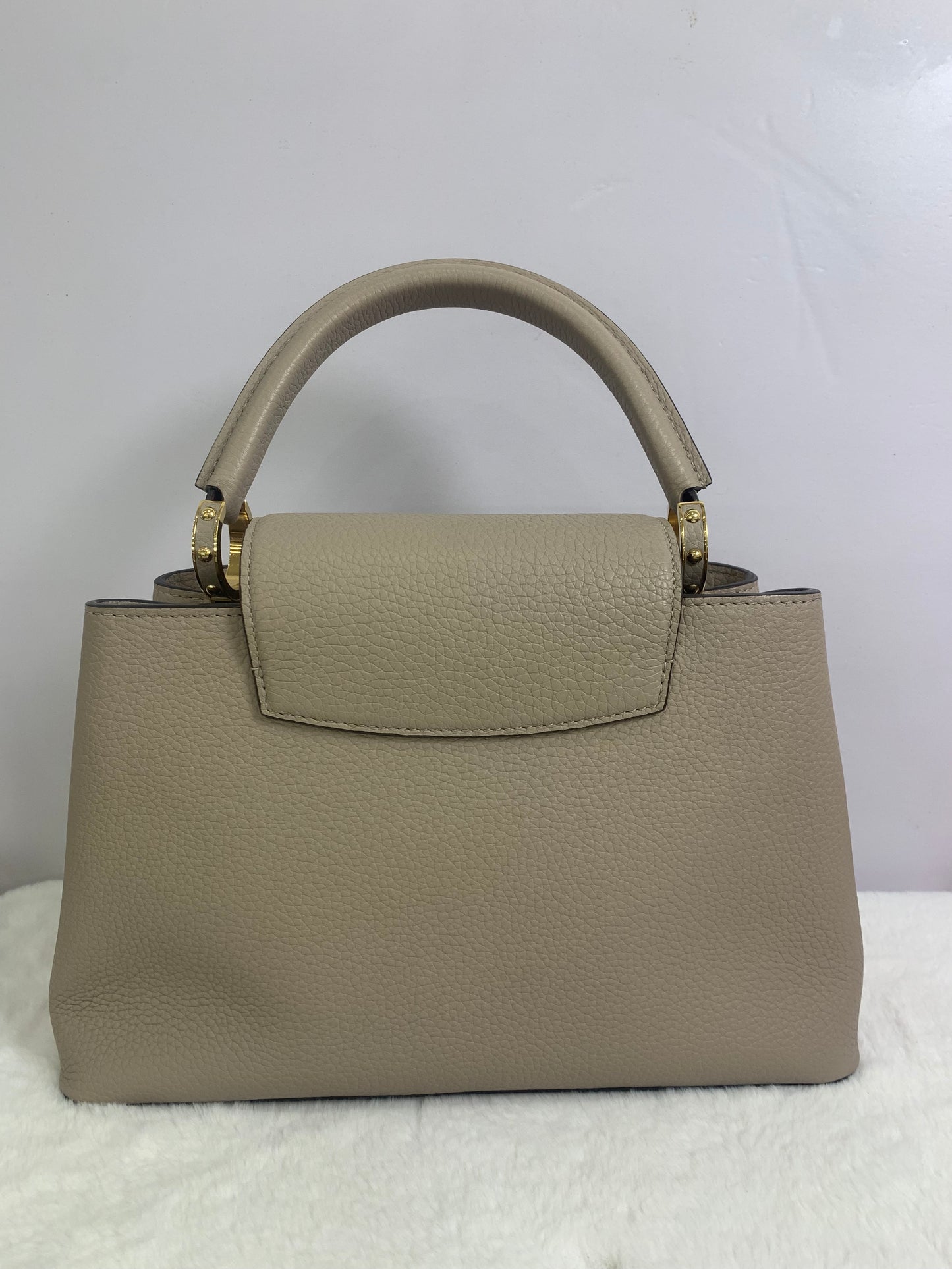 Preloved LV Capucines S