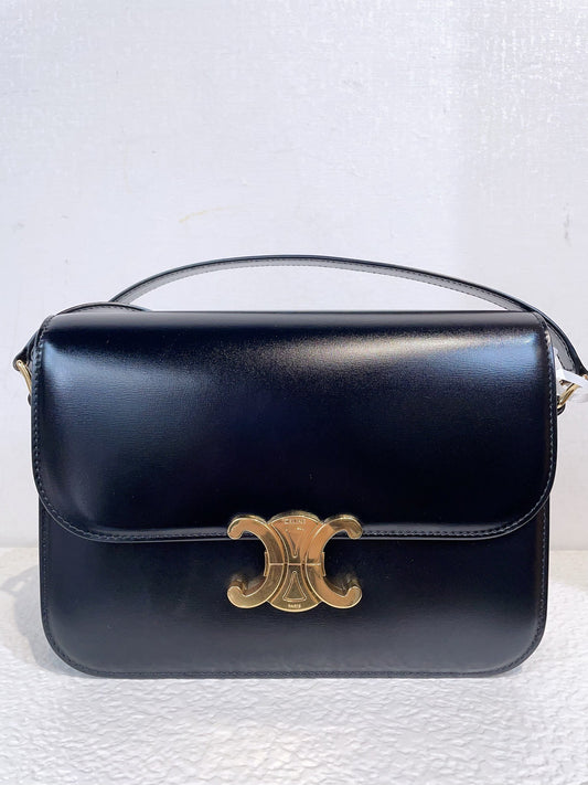 Preloved Celine Triomphe
