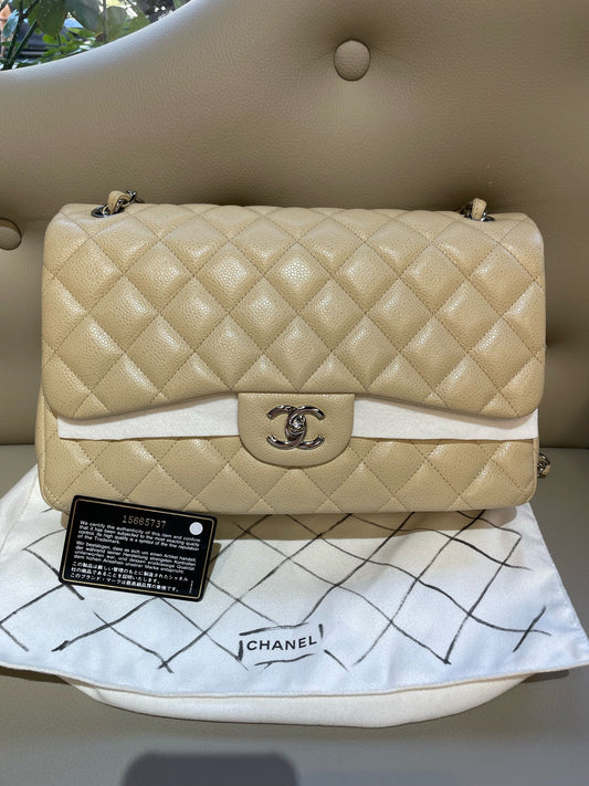 Preloved Chanel jumbo bag