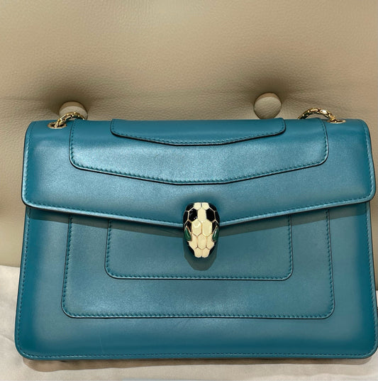 Preloved Bvlgari serpenti forever