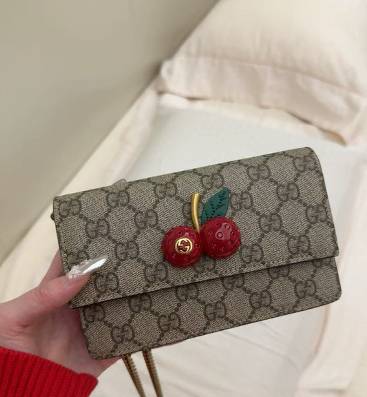 Preloved woc