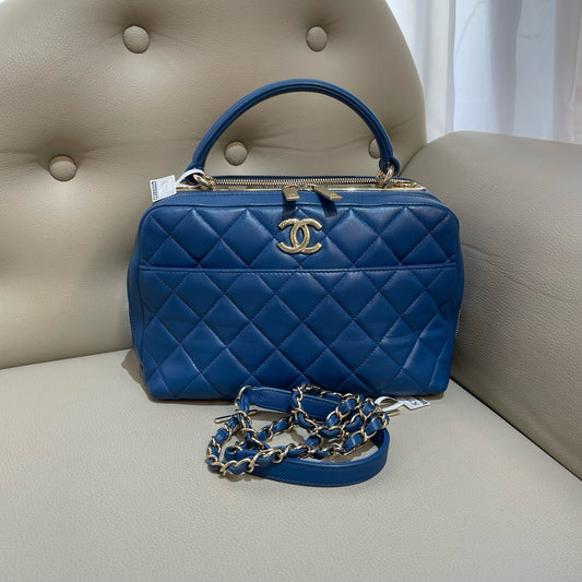 Preloved Trendy CC Bowling Ball (Balance)