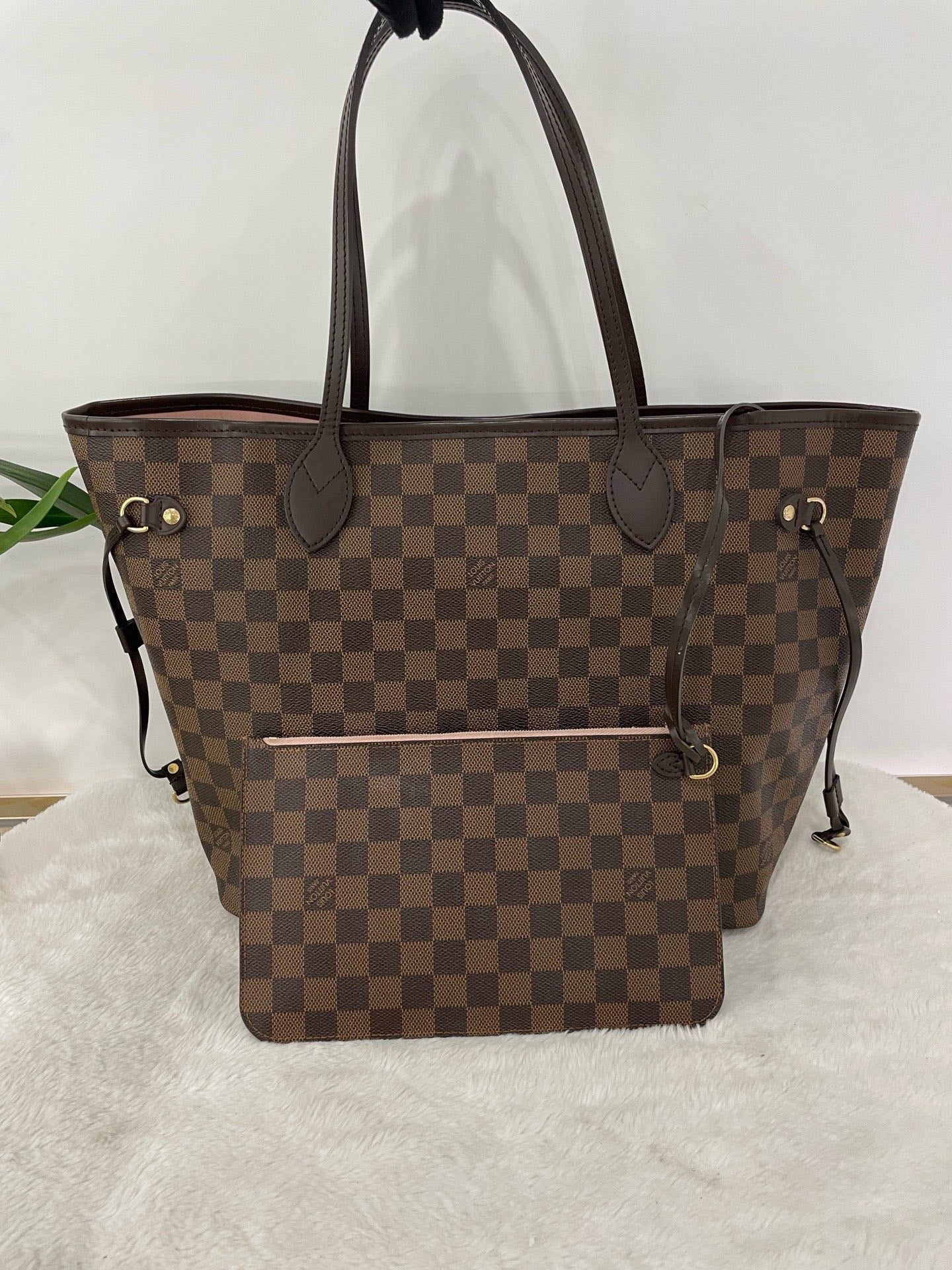 Preloved Neverfull bag medium size