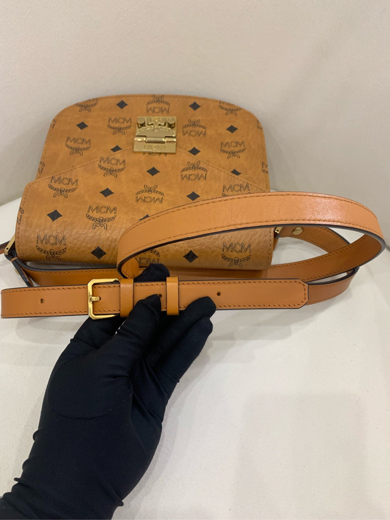 Preloved Mcm bag