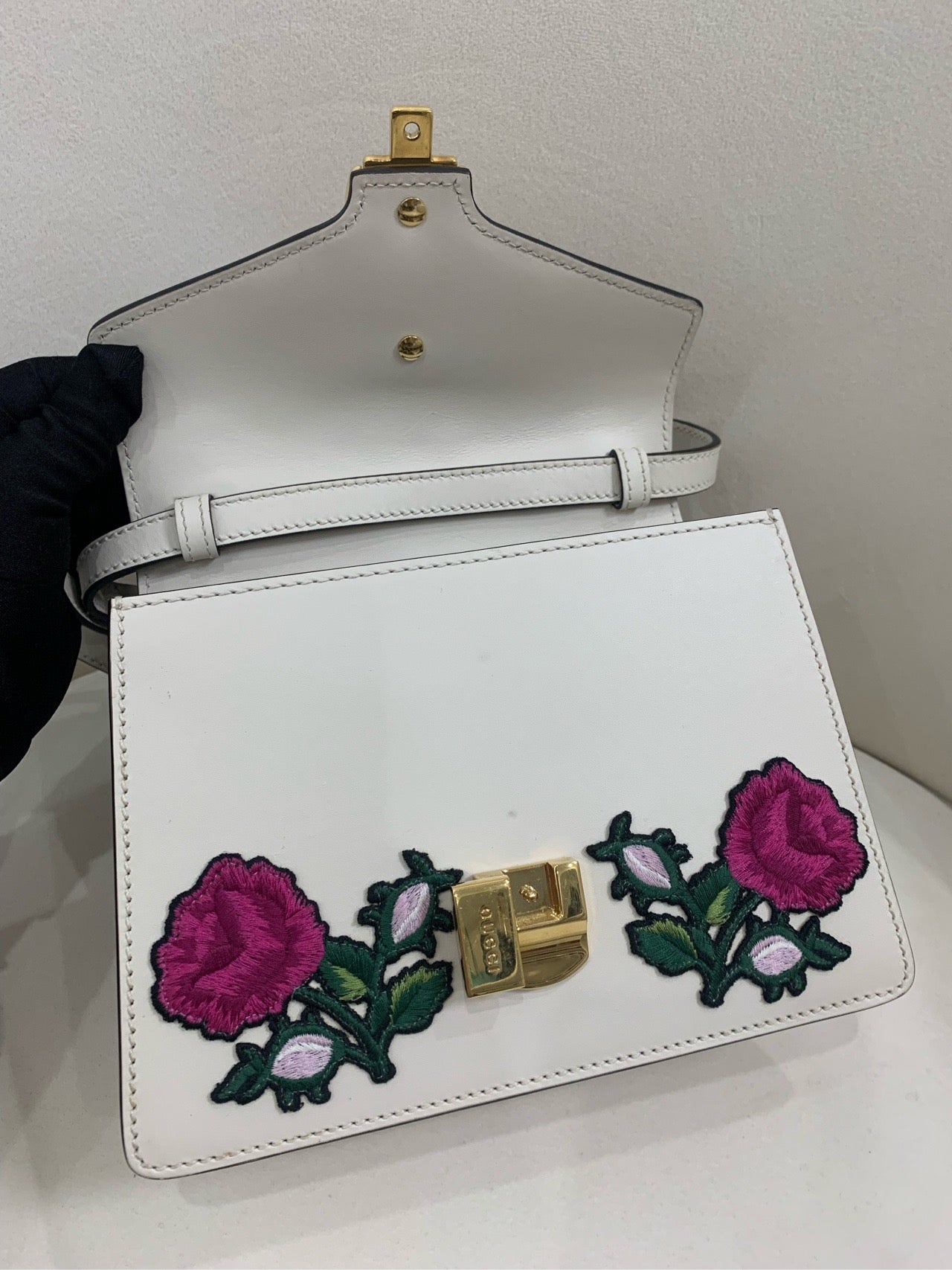 Preloved GG Sylvia