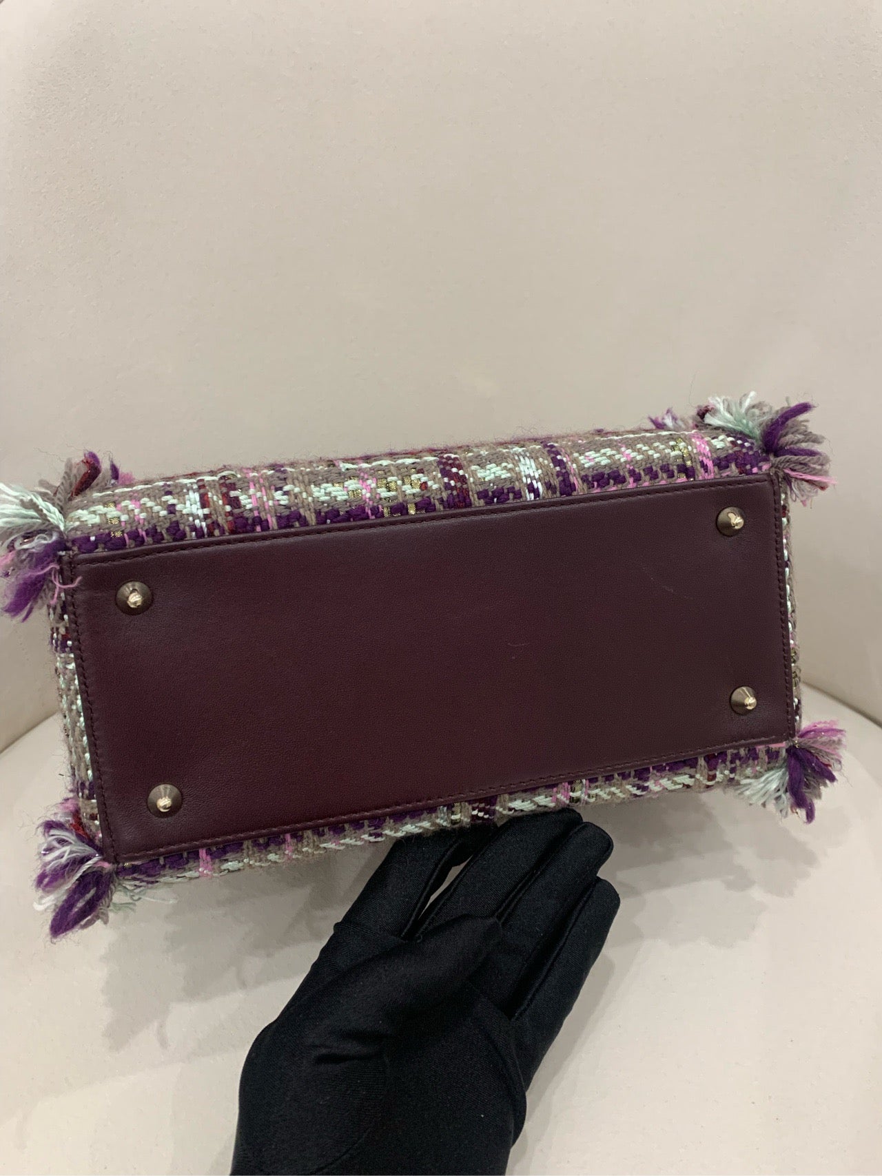 Preloved Doir lady