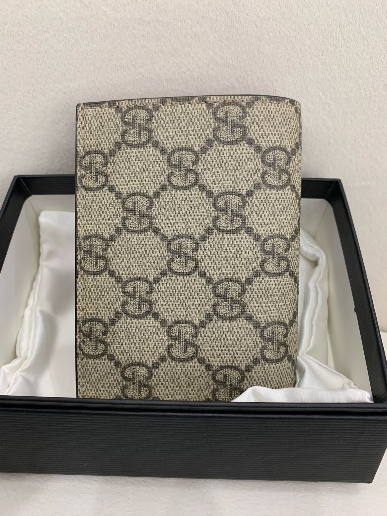 Preloved GG Wallet