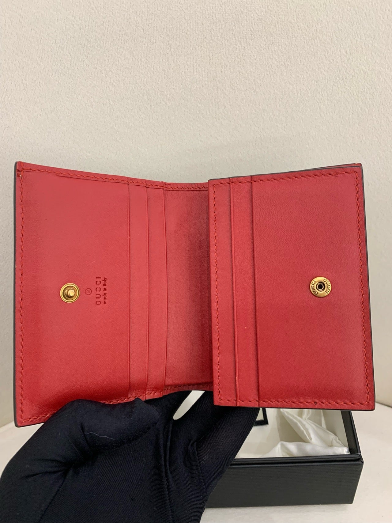 Preloved GG Wallet
