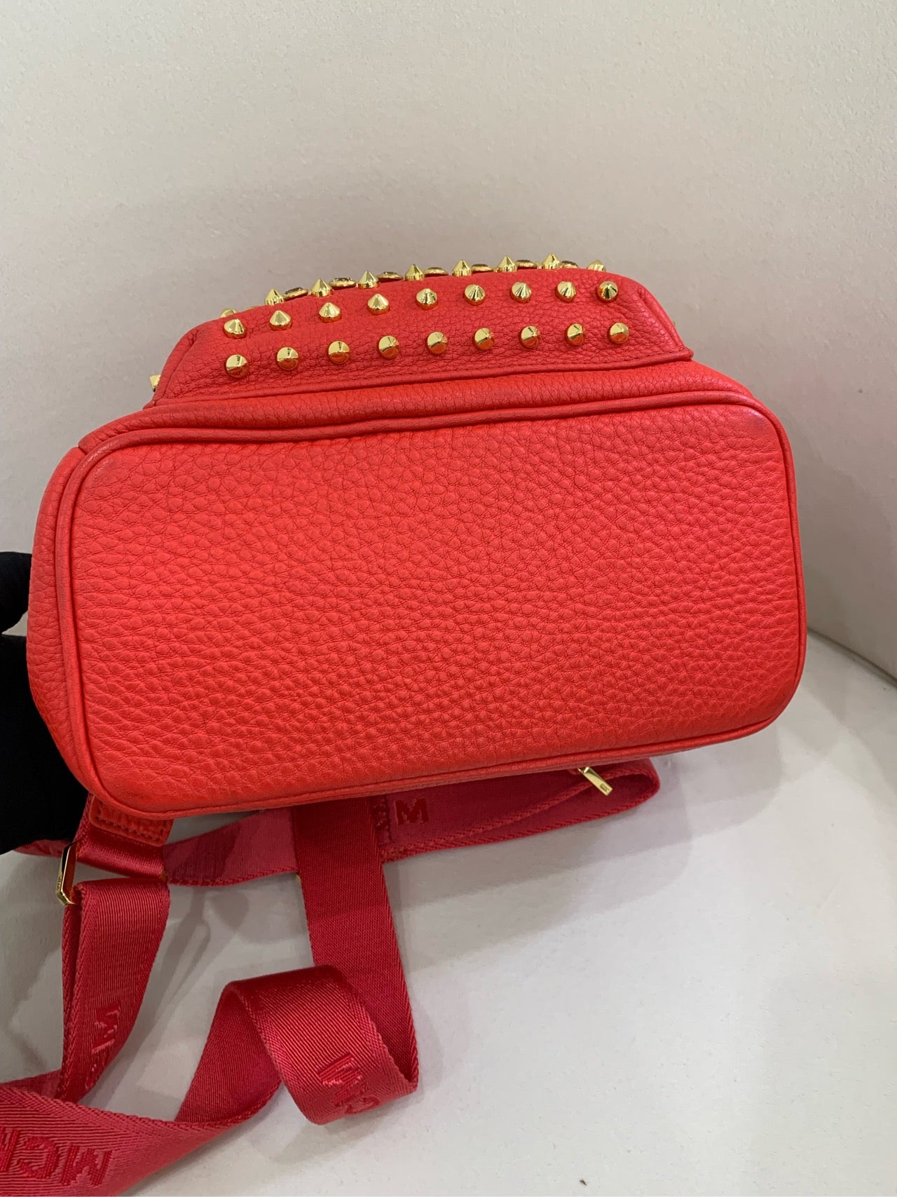 Preloved Mcm Backpack Vip