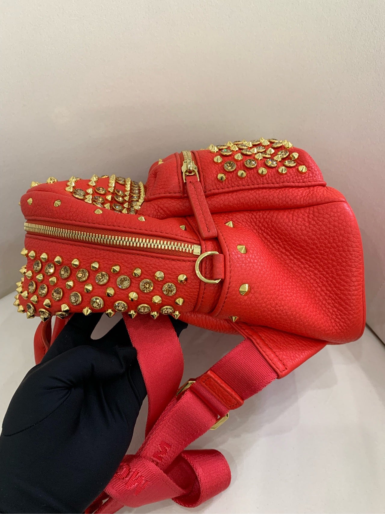 Preloved Mcm Backpack Vip