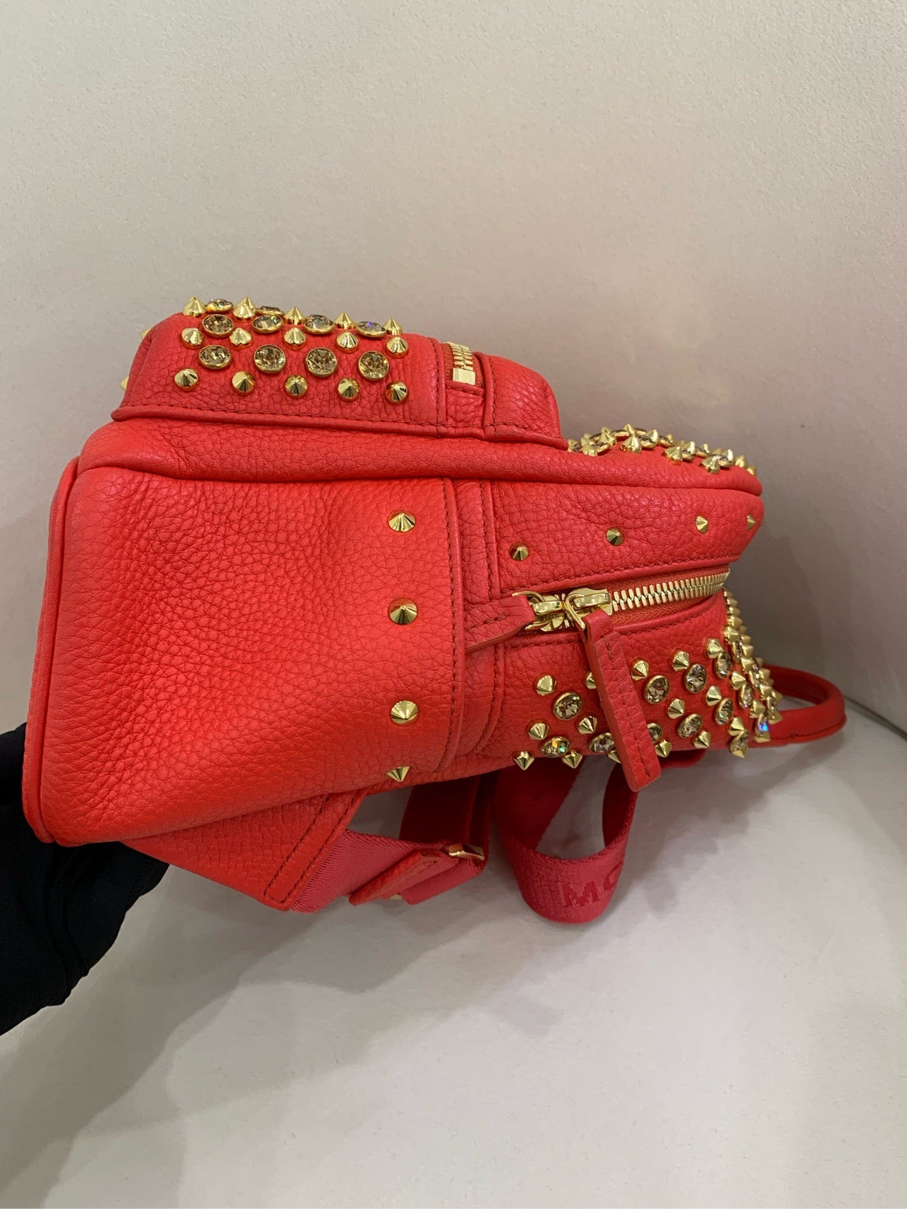 Preloved Mcm Backpack Vip