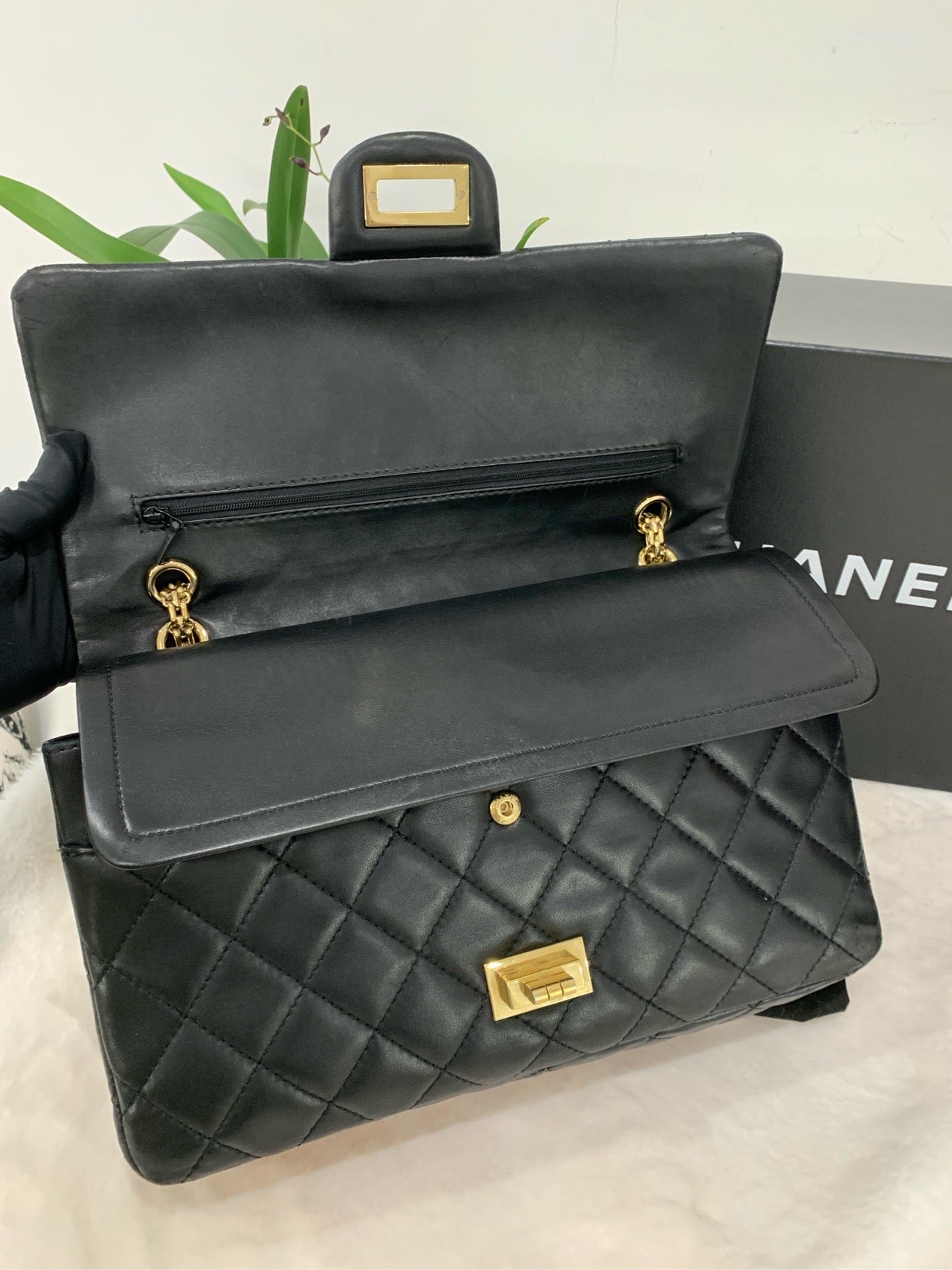 Preloved Classic bag 2.55 bag L