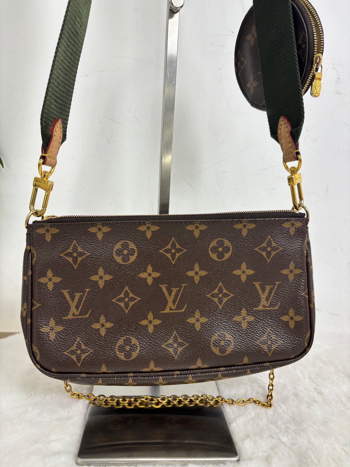Preloved five in one