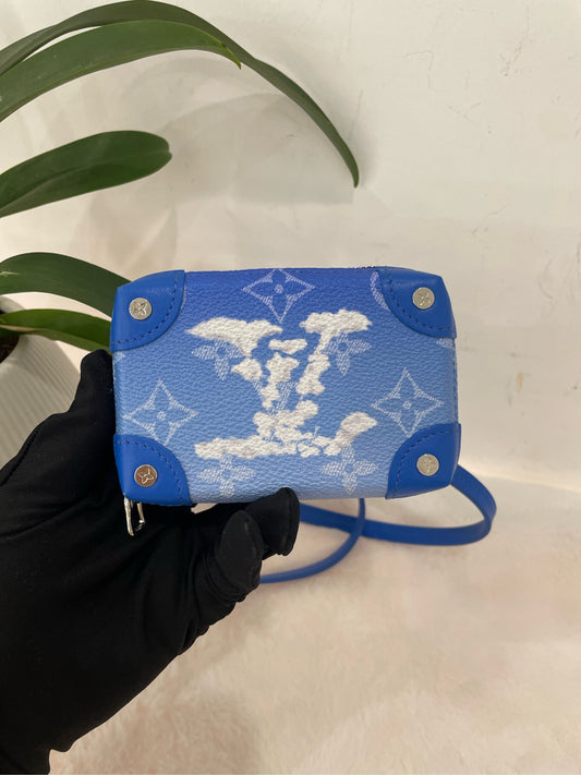 Preloved Card Holder