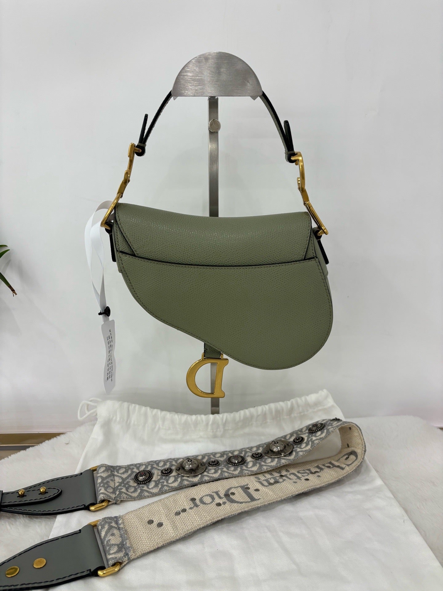 Dior bag8