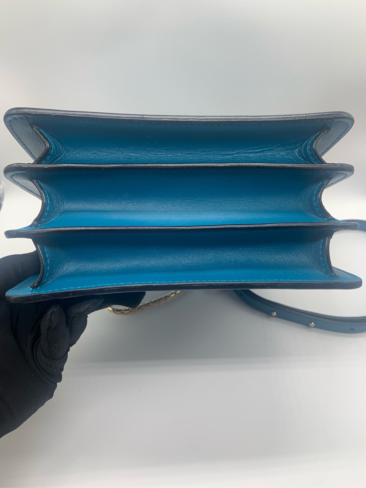 Preloved Peacock blue Bag S