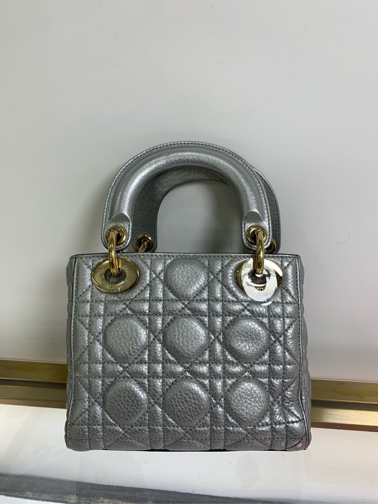 Preloved Lady bag size M