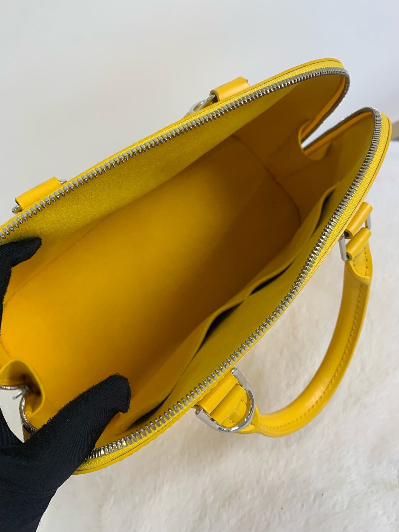 Preloved Alma Pm