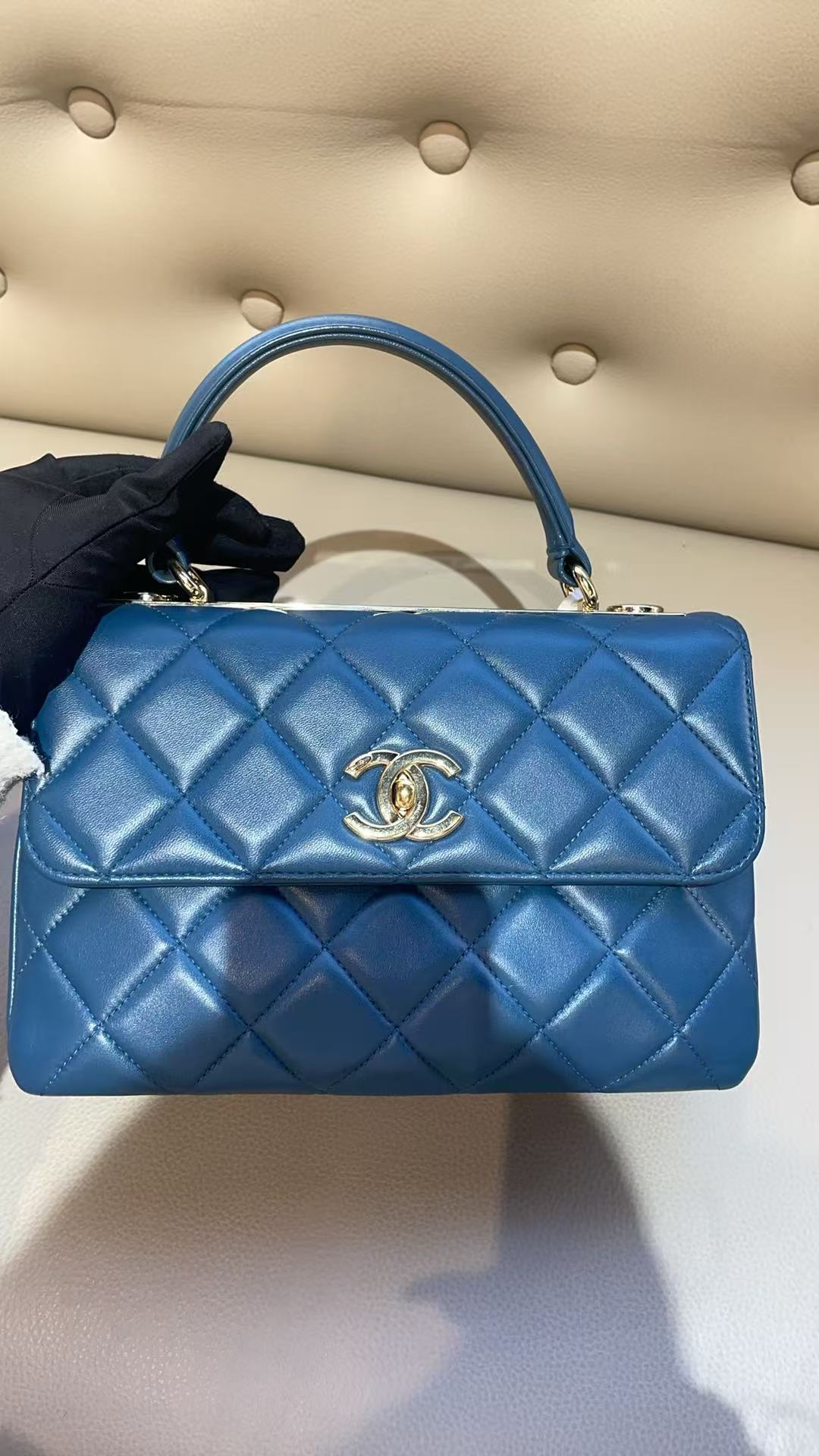 Chanel Trendy CC blue gold